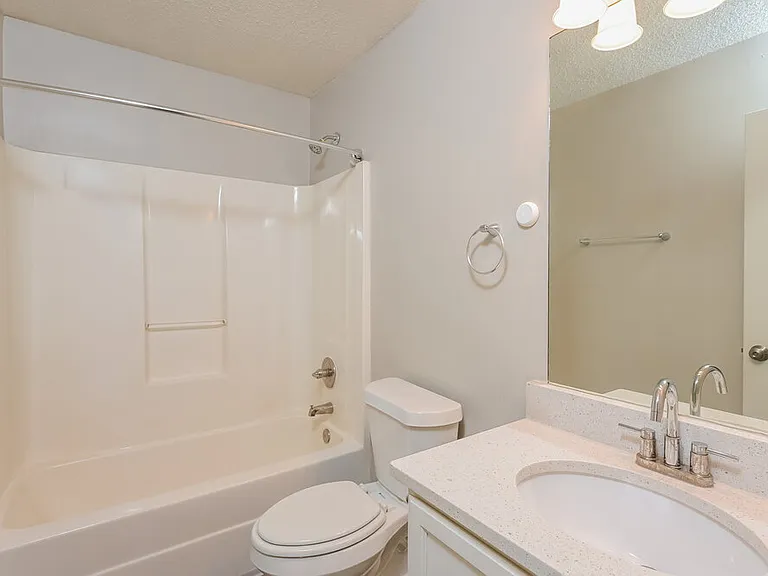 2381 Charleston Ter — Photo 15