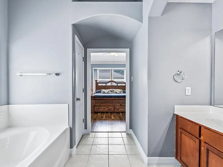 6803 Kotlan Ct — Photo 23