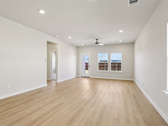 7th image of this home