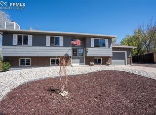 405 De La Vista Cir, Colorado Springs, CO 80911