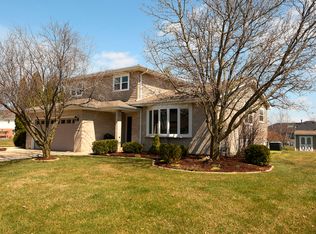 19501 Bedford Ln, Mokena, IL 60448