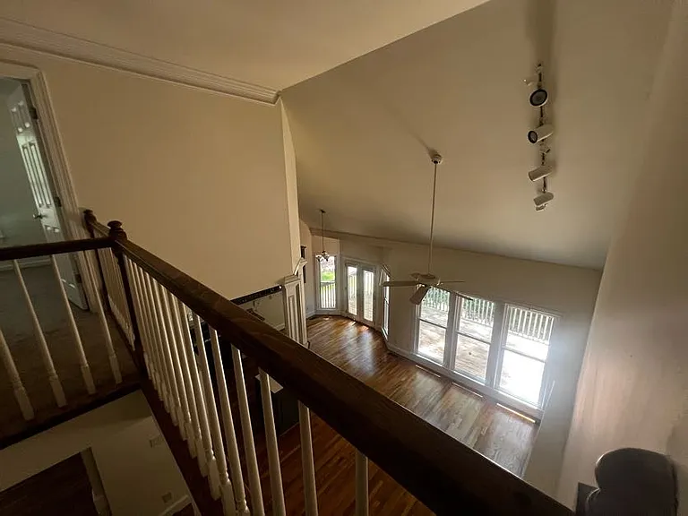 4309 Sprague Rd — Photo 34