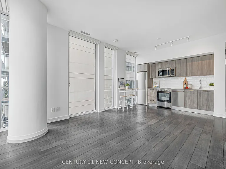 28 Wellesley St E #1902 — Photo 14