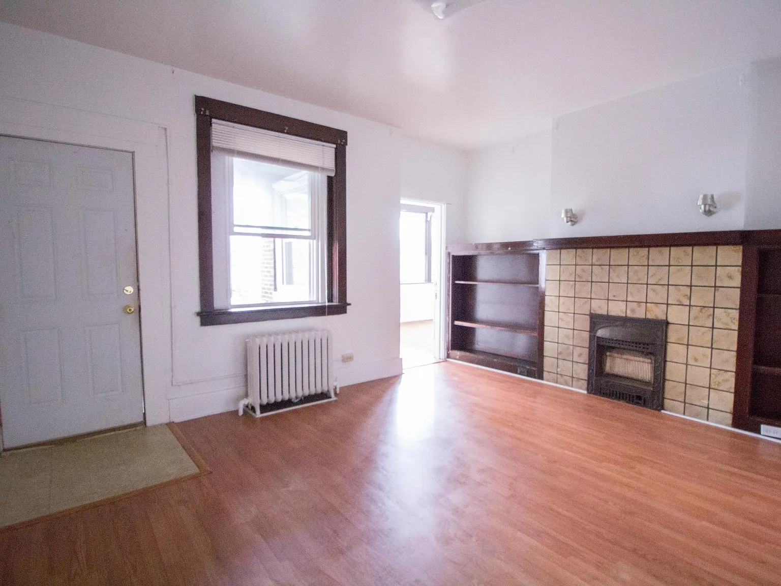 5 bed, $4,800 — Photo 2