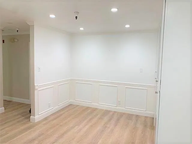 2 bed, 1001 sqft, $3,800 — Photo 3
