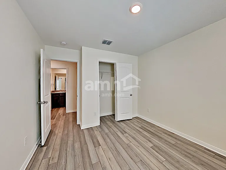 7926 Cactus Plum Dr — Photo 15