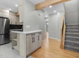 5520 W 1st Ave SE #5, Calgary, AB T2A 5Z7