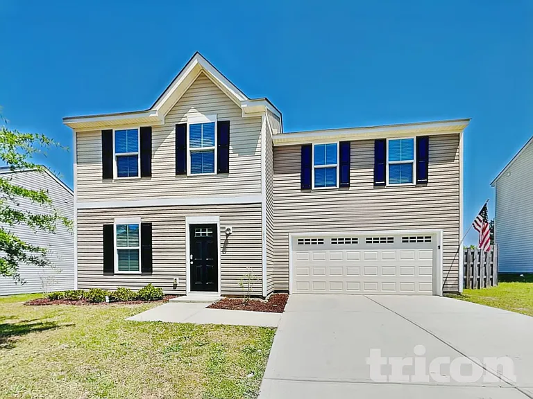 663 Sequoia Dr — Photo 2