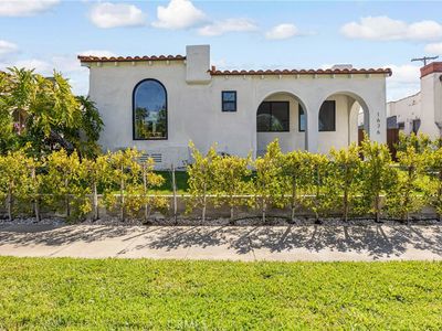 1676 S Crescent Heights Blvd, Los Angeles, CA, 90035
