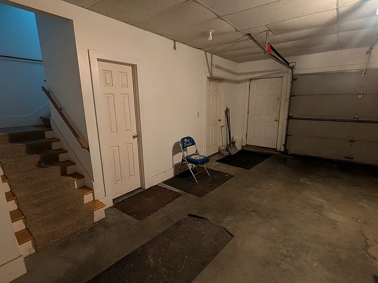 139 N Main St — Photo 20
