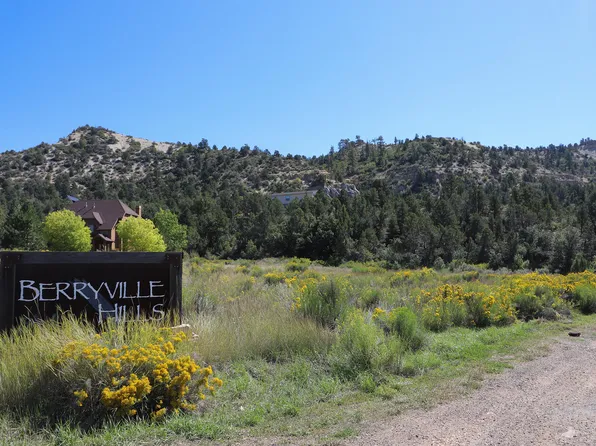 33 Berryville Hls, Glendale, UT 84729