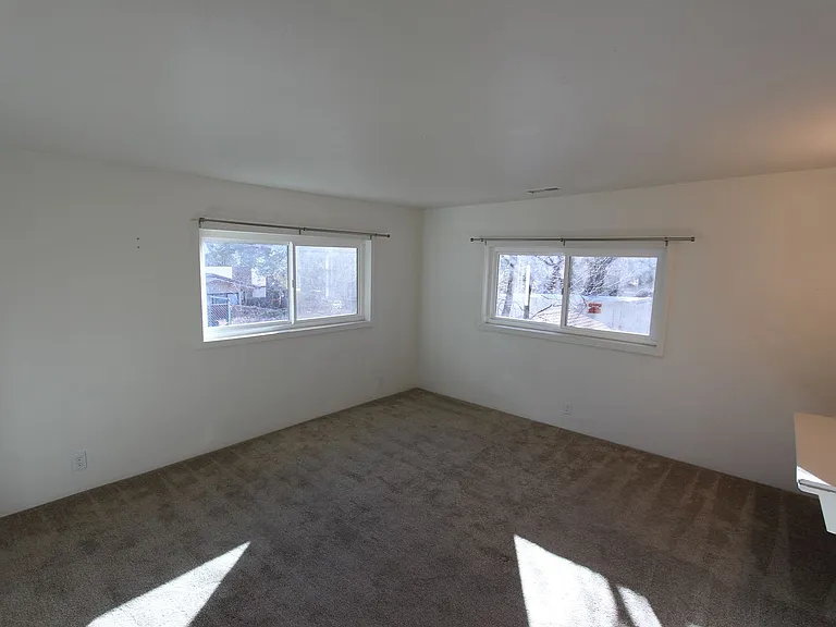 1612 N San Francisco St — Photo 19