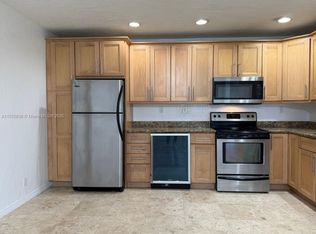 530 NE 15th Ct APT 6, Fort Lauderdale, FL 33304