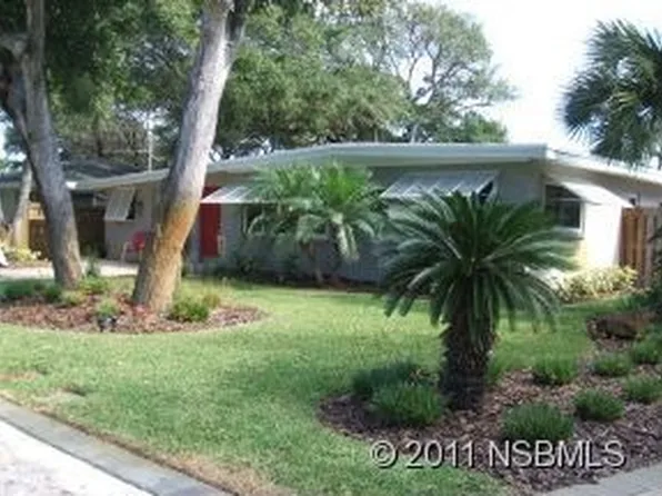 709 Evergreen St, New Smyrna Beach, FL 32169