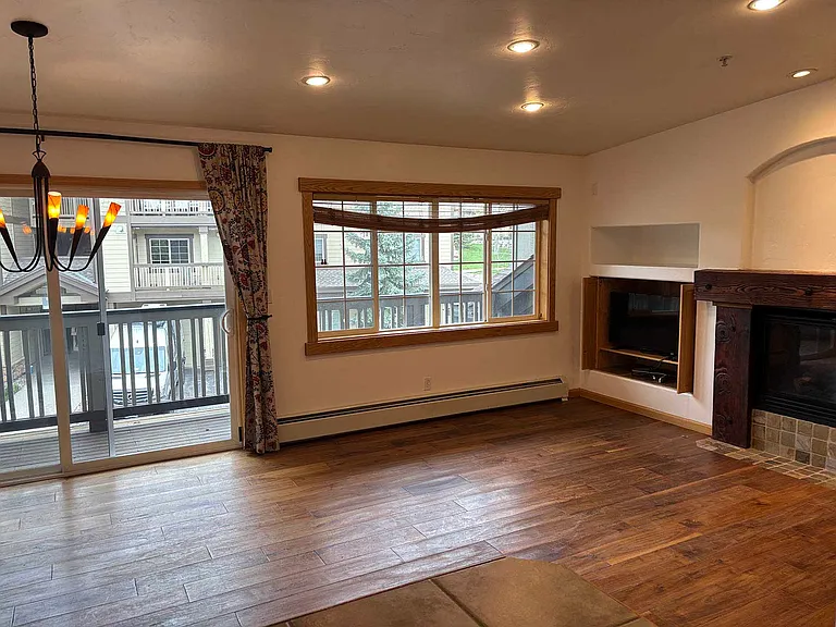 3365 Columbine Dr #407 — Photo 23
