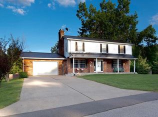 2711 Camellia Dr, Flatwoods, KY 41139