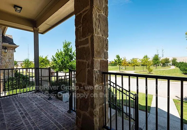 571 Cotley Dr — Photo 21