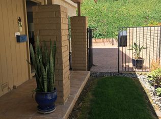8736 Caminito Abrazo, La Jolla, CA 92037