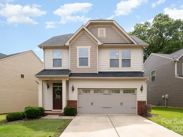 1825 Evergreen Dr, Charlotte, NC 28208