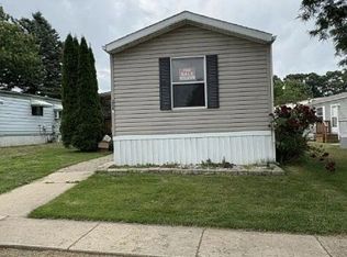 204 Cadillac St, New Hudson, MI