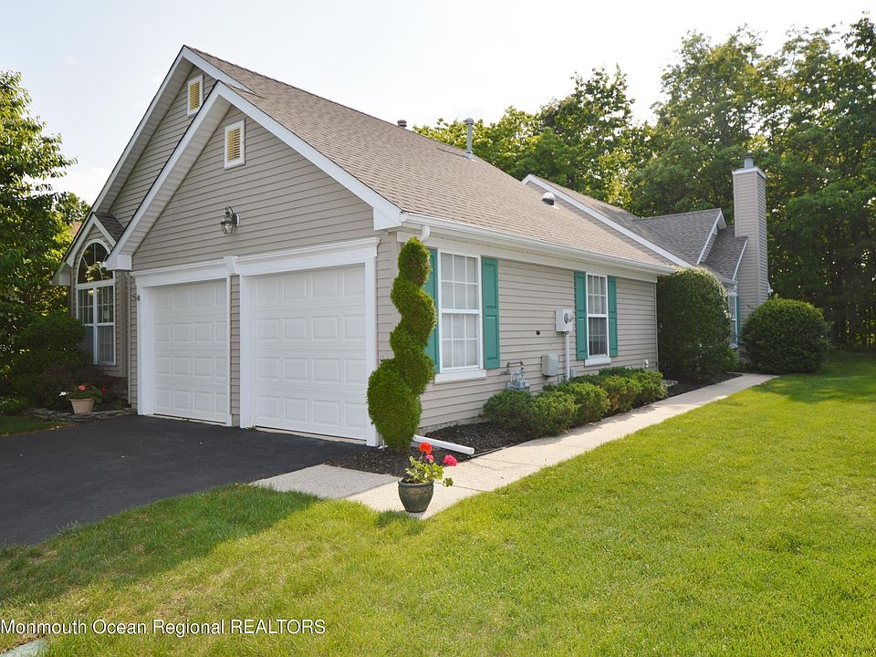 1st image of 3629 Vicari Avenue