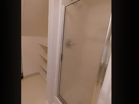 5th image of 125 Highland Pl APT 4