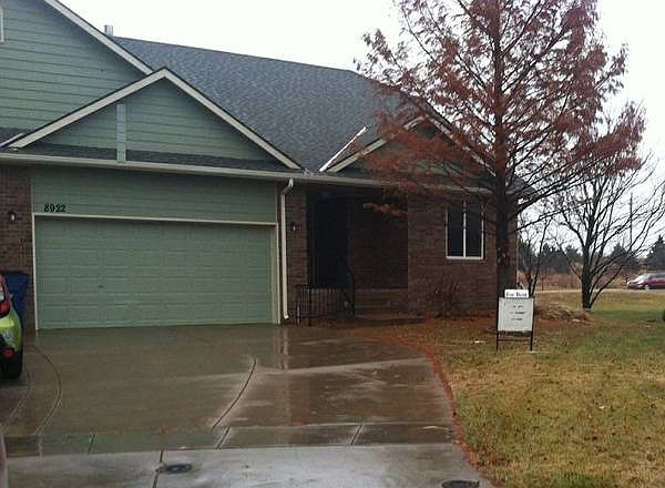2nd image of 8922 W Meadow Park Ct #8924