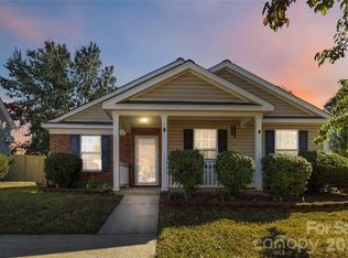 110 Camforth Dr, Mooresville, NC 28117