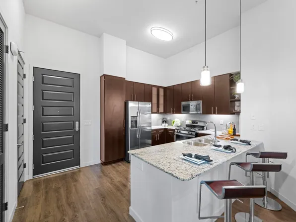 Sorrel at Warner Center