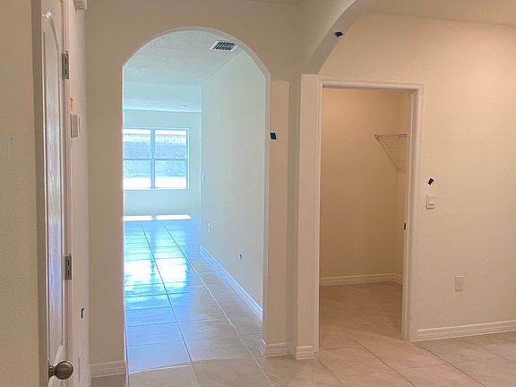 4th image of 5711 Saddle Horn Ln