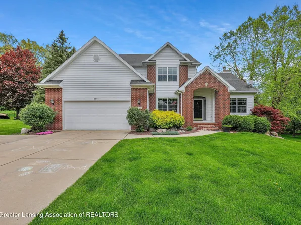 6591 Brassie Shot Rd, East Lansing, MI 48823