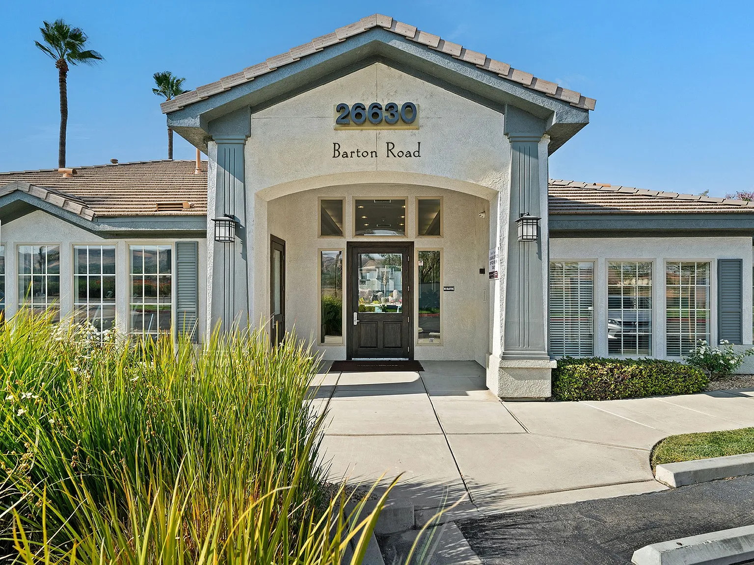Barton Vineyard Apartments — Photo 1