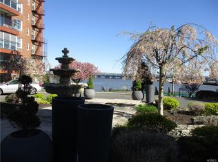 2 Salisbury Pt APT 2E, Nyack, NY 10960