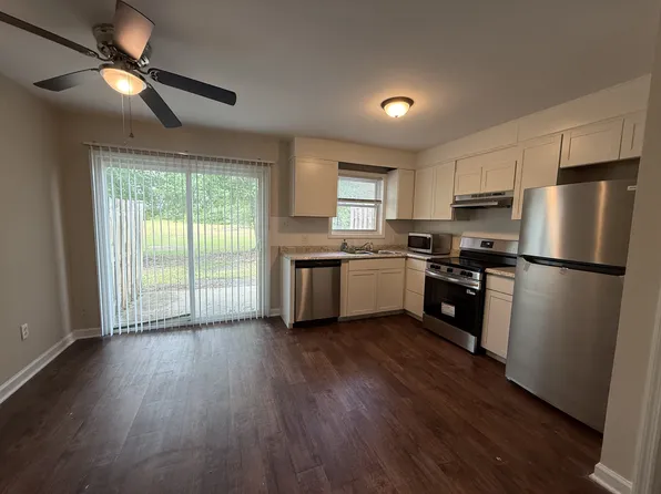 841 Lewis Dr APT D, Grifton, NC 28530