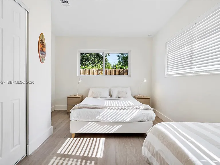 10801 Peachtree Dr — Photo 28