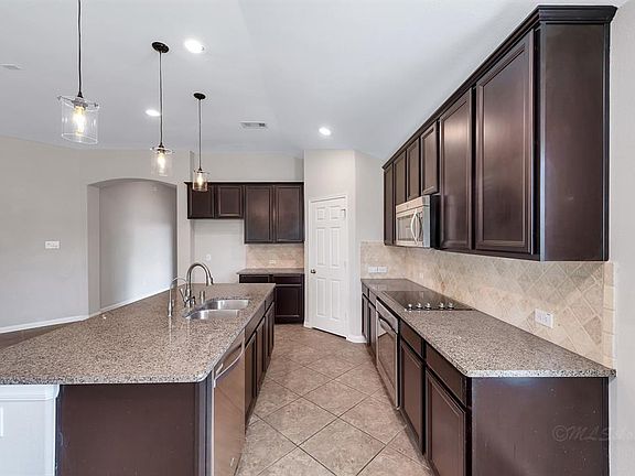 5th image of 26327 Smokey Valley Ln