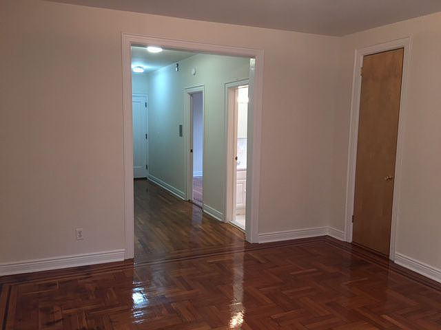 1st image of 100 E 18th St APT 4G