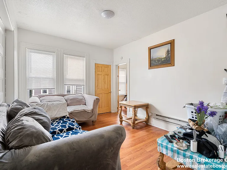 47 Hillside St #A — Photo 12