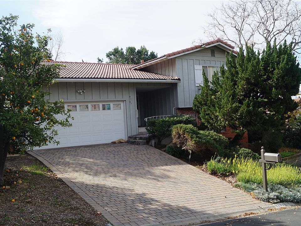 1st image of 9167 Grossmont Blvd