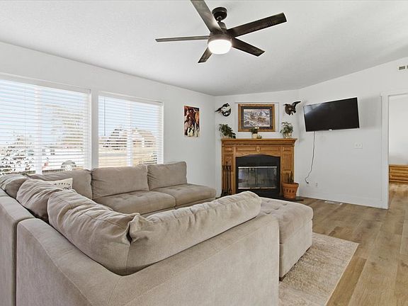 5th image of 346 E 400 N