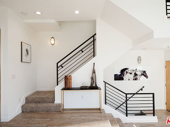 4th image of 5400 Playa Vista Dr APT 10