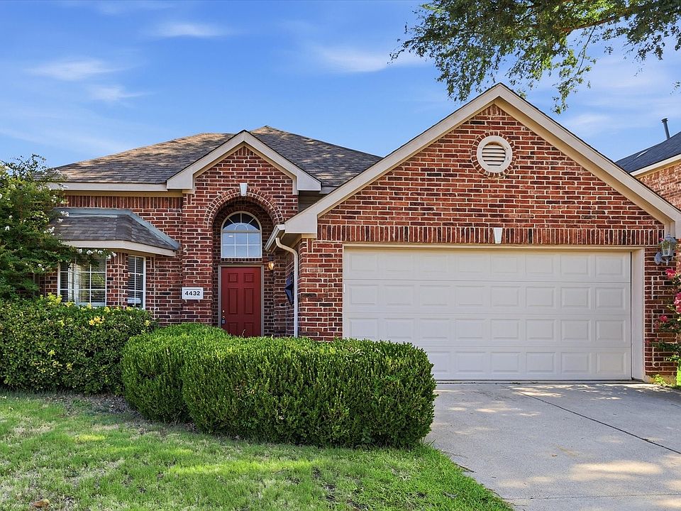 1st image of 4432 Spanish Oak Cir