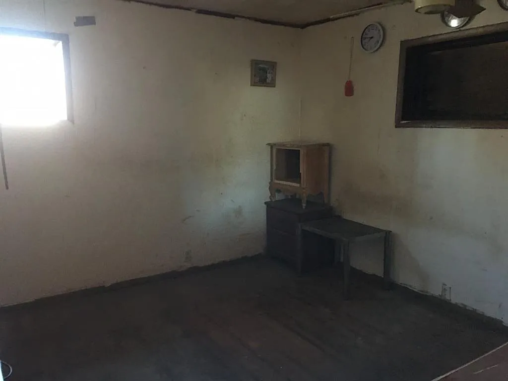2 bed, 1005 sqft, $450 — Photo 4