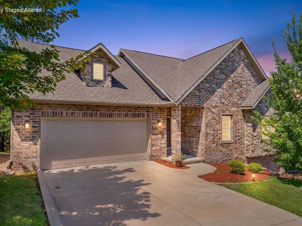 311 Stillwood Drive, Branson, MO 65616