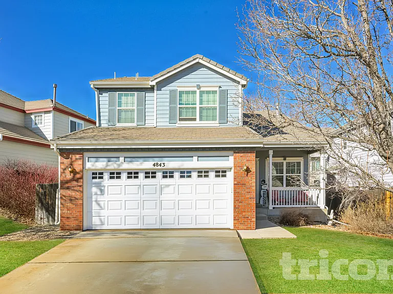 4843 S Liverpool Cir — Photo 1