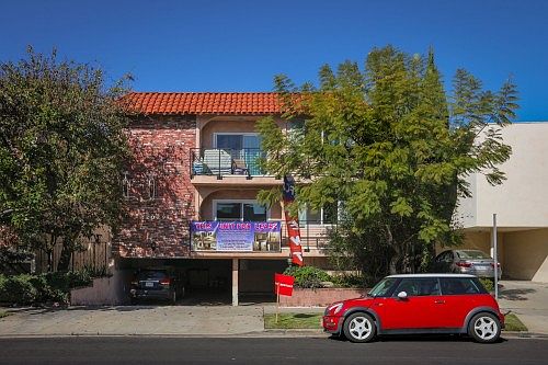 2nd image of 12029 Goshen Ave APT 1