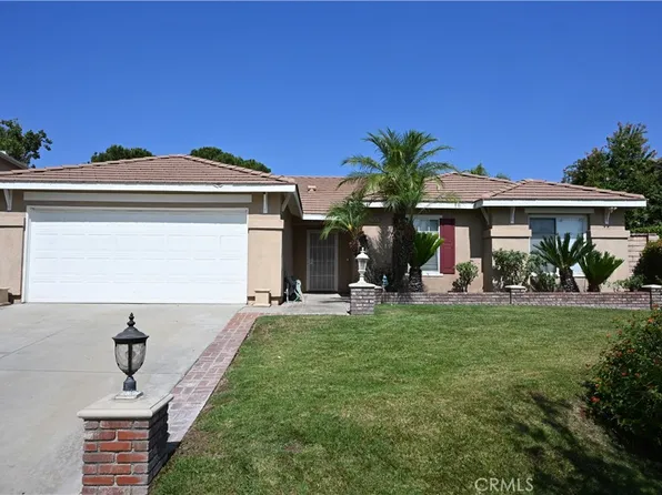 26320 Antonio Cir, Loma Linda, CA 92354