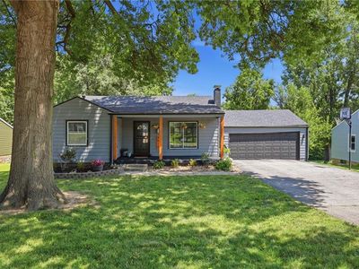 8518 W 56th Ter, Overland Park, KS, 66202