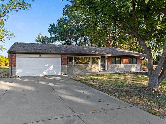 4th image of 13 Harneywold Dr
