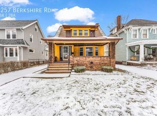 3257 Berkshire Rd, Cleveland Heights, OH 44118